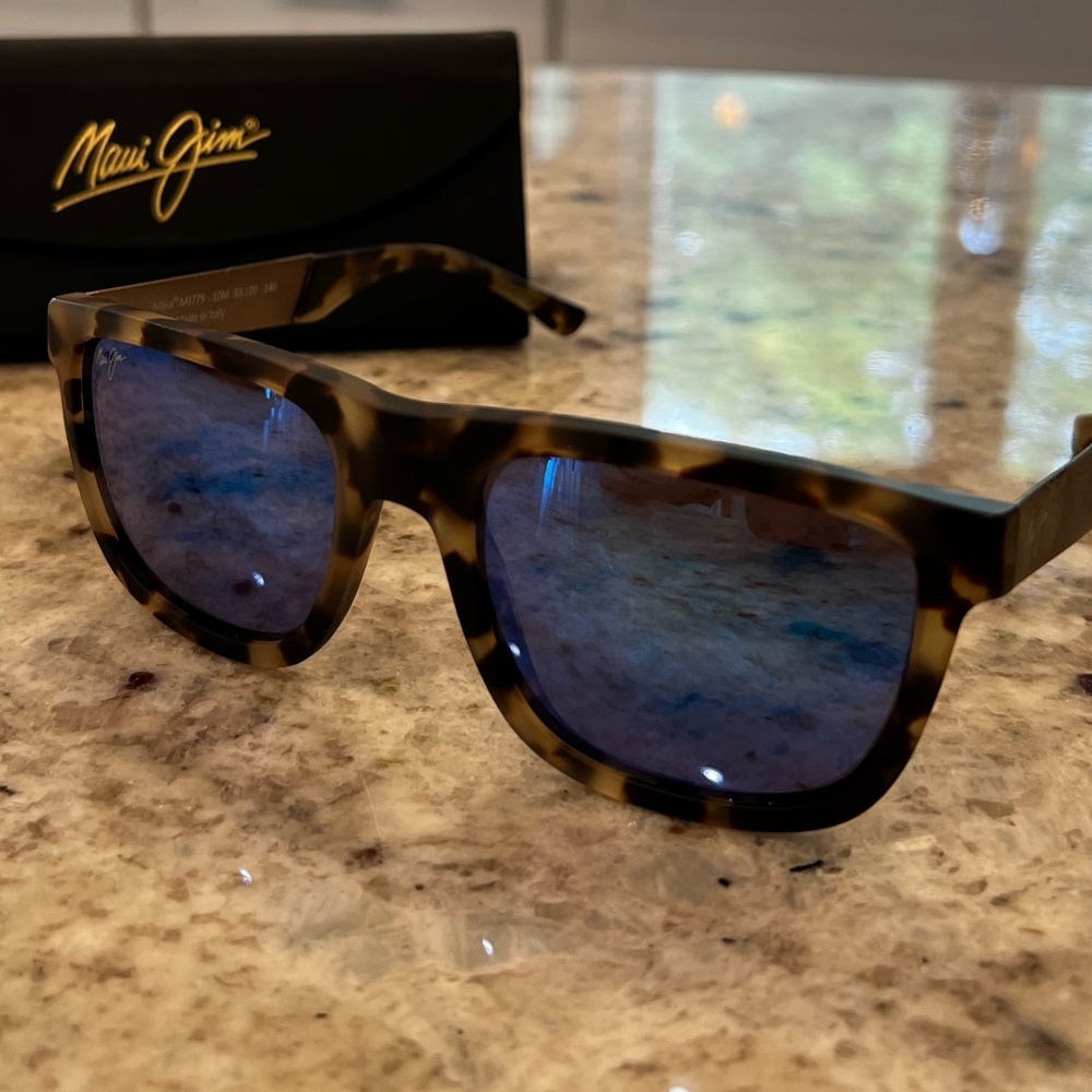 Maui Jim TALK STORY MJ779-10M Havana Sunglasses Blue Polarized Lens 55mm (B)
